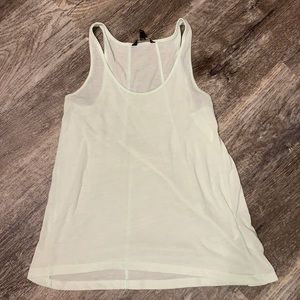 Women’s green tank size small